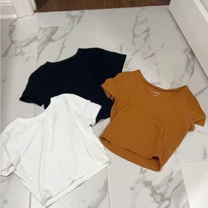 Set of 3 cropped tees